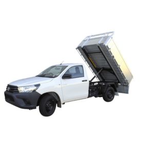Toyota Hilux Single Cab with 2550mm Steel Tipper Tray – 1T