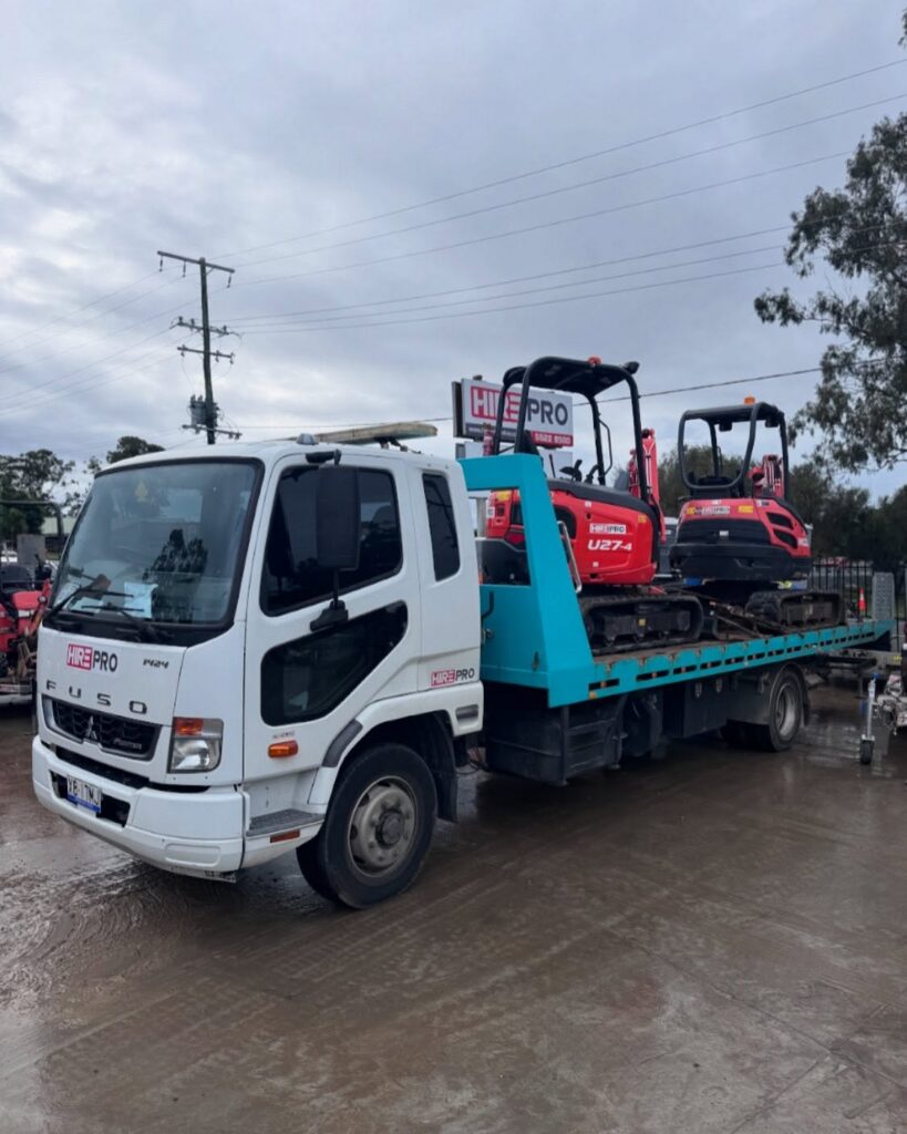 Tow Vehicle Lifting Car on the Gold Coast