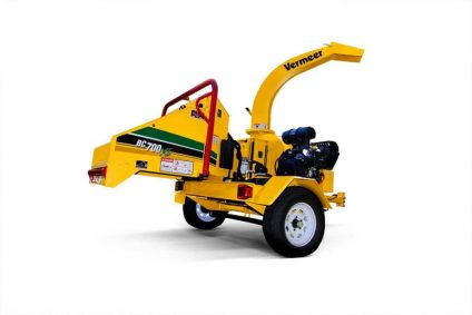 7 Inch Vermeer Wood Chipper – Trailer mounted 7 Inch Vermeer Wood Chipper - Trailer mounted
